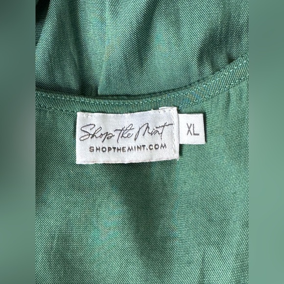 Shop the Mint green shift dress size XL - Picture 7 of 8